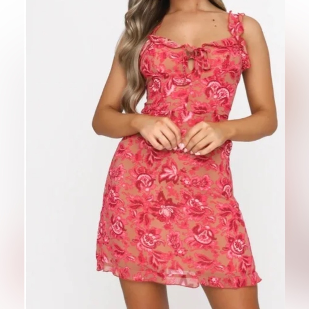 Worn twice pink floral / paisley mini dress white fox boutique xs